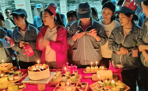 感恩相遇，共悦生辰